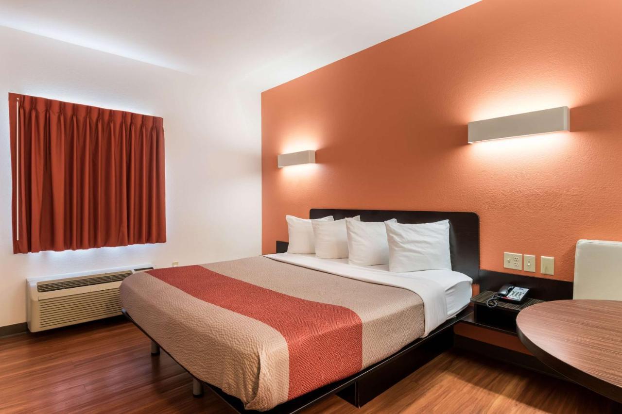 Motel 6 Wilkes Barre Arena Esterno foto