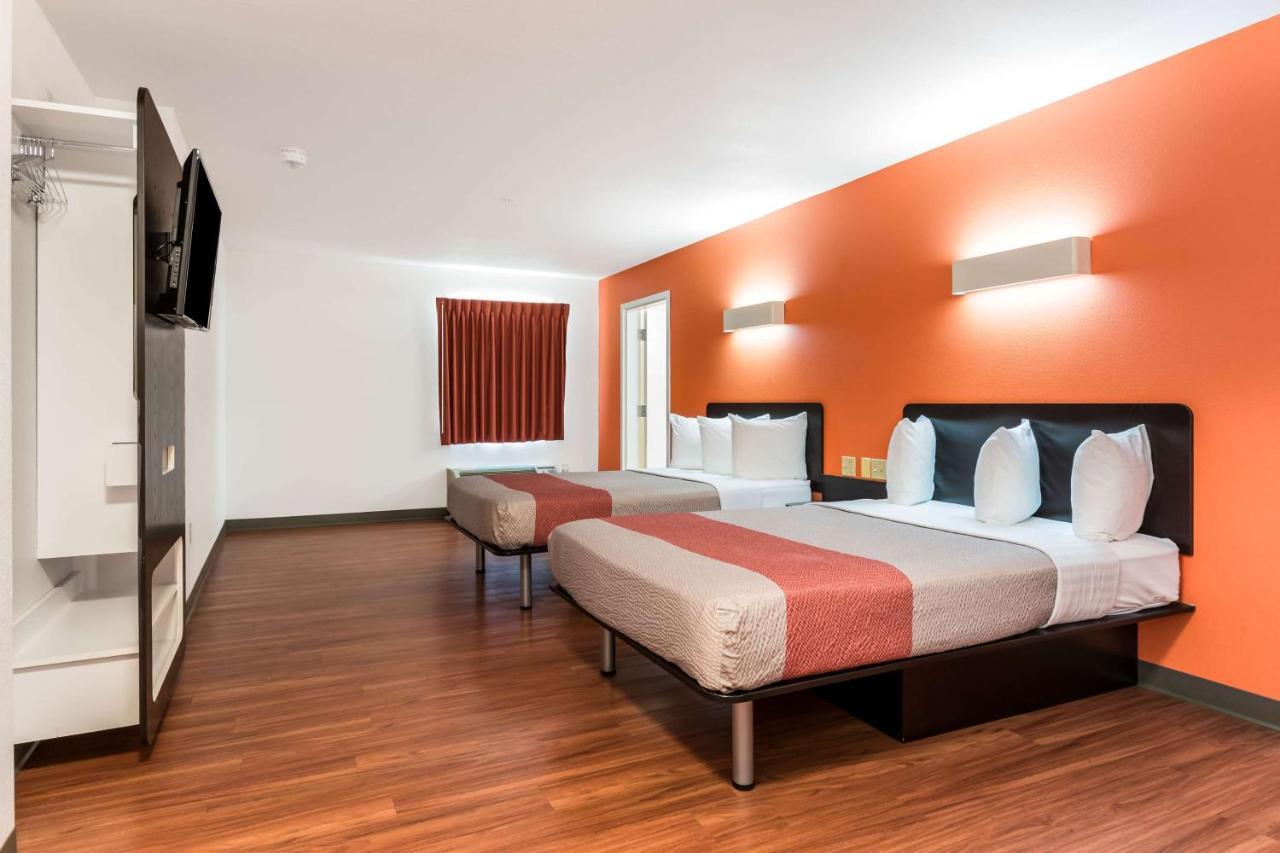 Motel 6 Wilkes Barre Arena Esterno foto