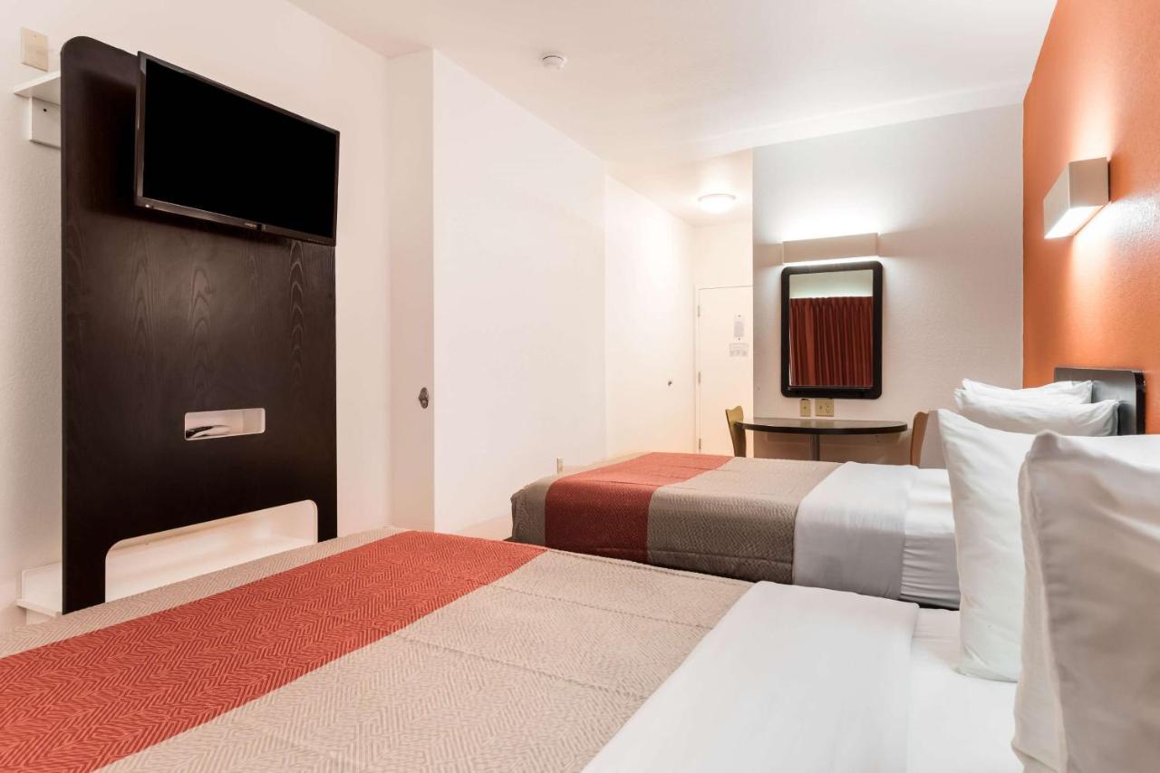 Motel 6 Wilkes Barre Arena Esterno foto