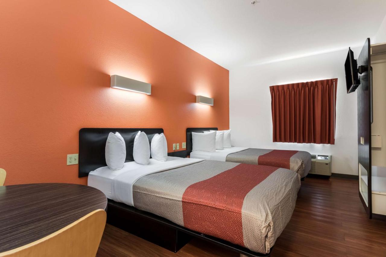Motel 6 Wilkes Barre Arena Esterno foto