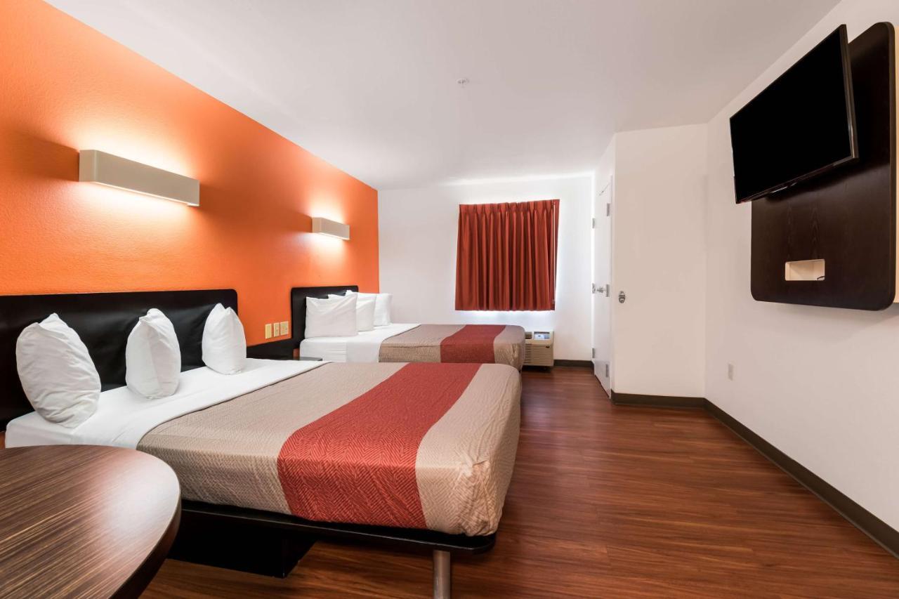 Motel 6 Wilkes Barre Arena Esterno foto